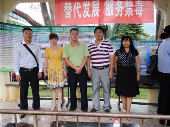 积极配合 搞好宣传 展示成效